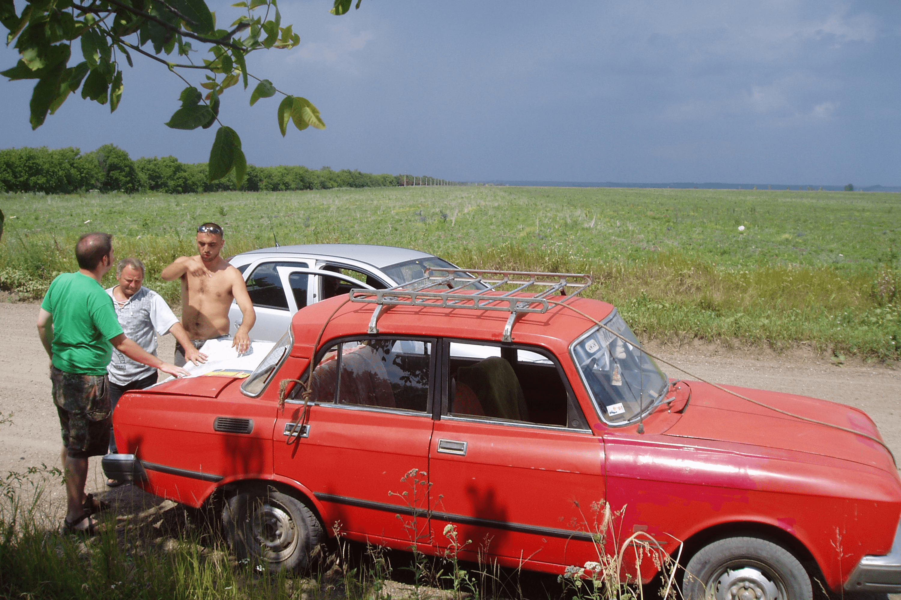 Motorists near the Ukrainian border in Transnistria, Moldova. July 11, 2006.