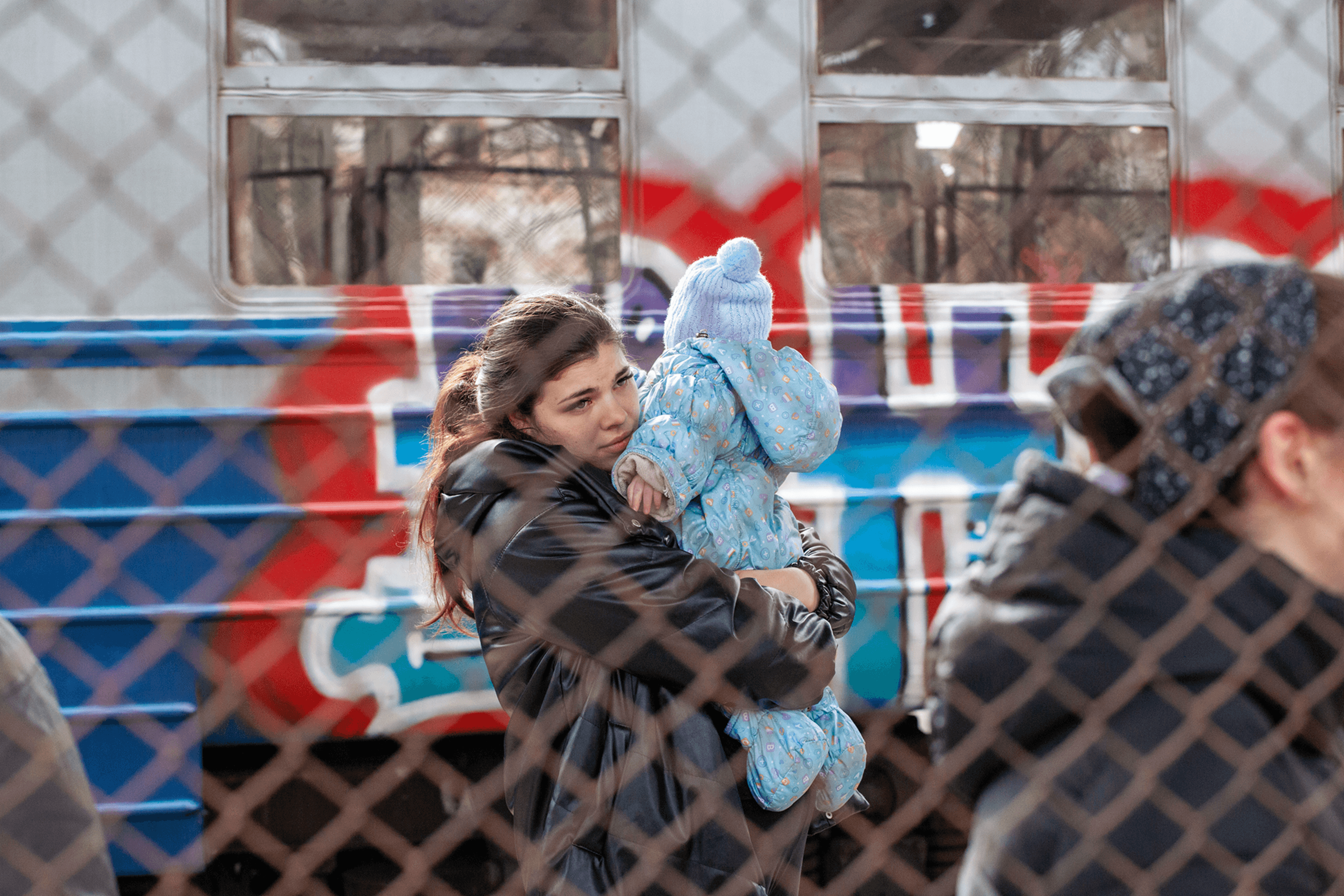 A Ukrainian refugee with her child in Przemyśl, Poland. February 27, 2022.