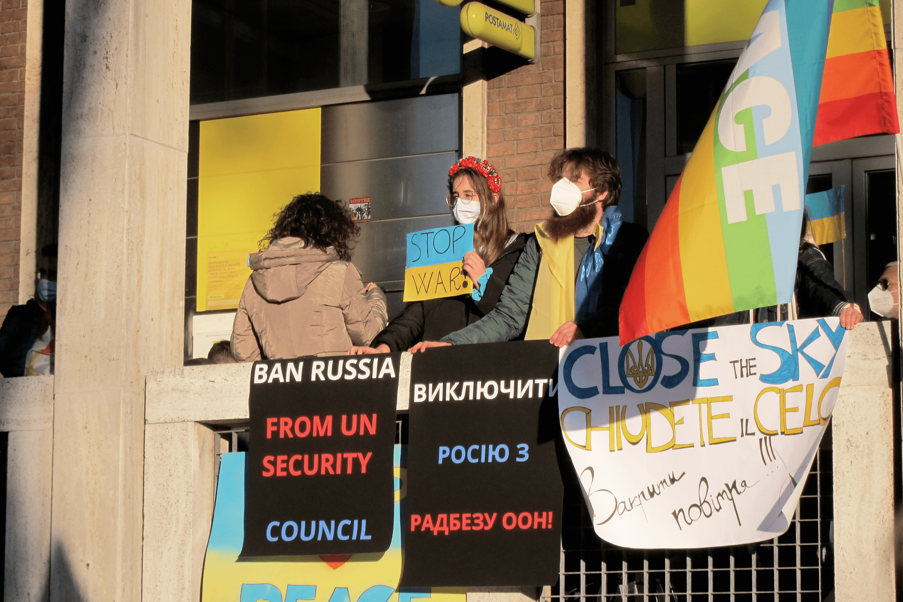A rally in support of Ukraine in Mestre, Italy, calling for Russia’s removal from the UN Security Council and for the airspace over Ukraine to be closed. February 26, 2022.