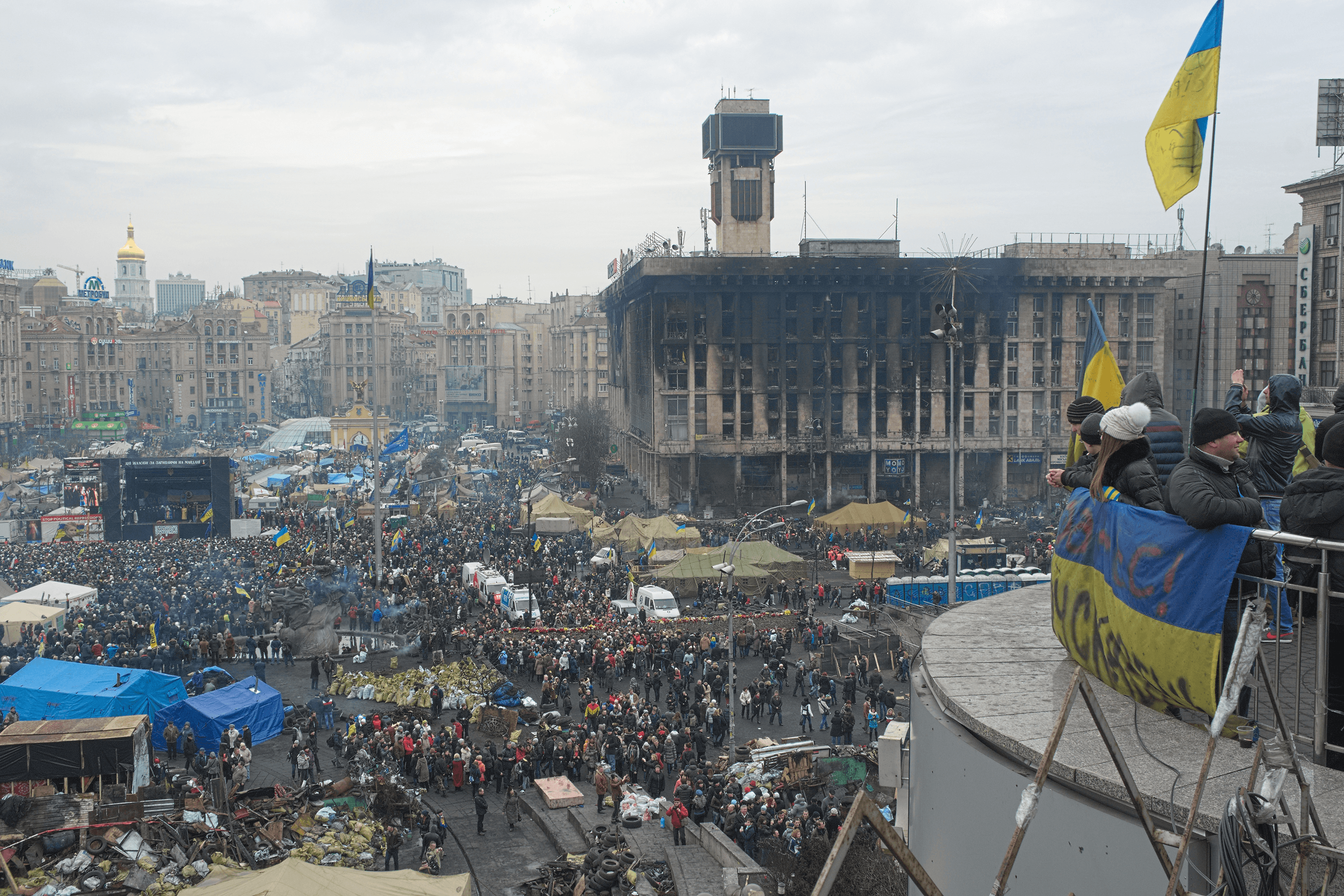 Independence Square from above. Kyiv, February 23, 2014.