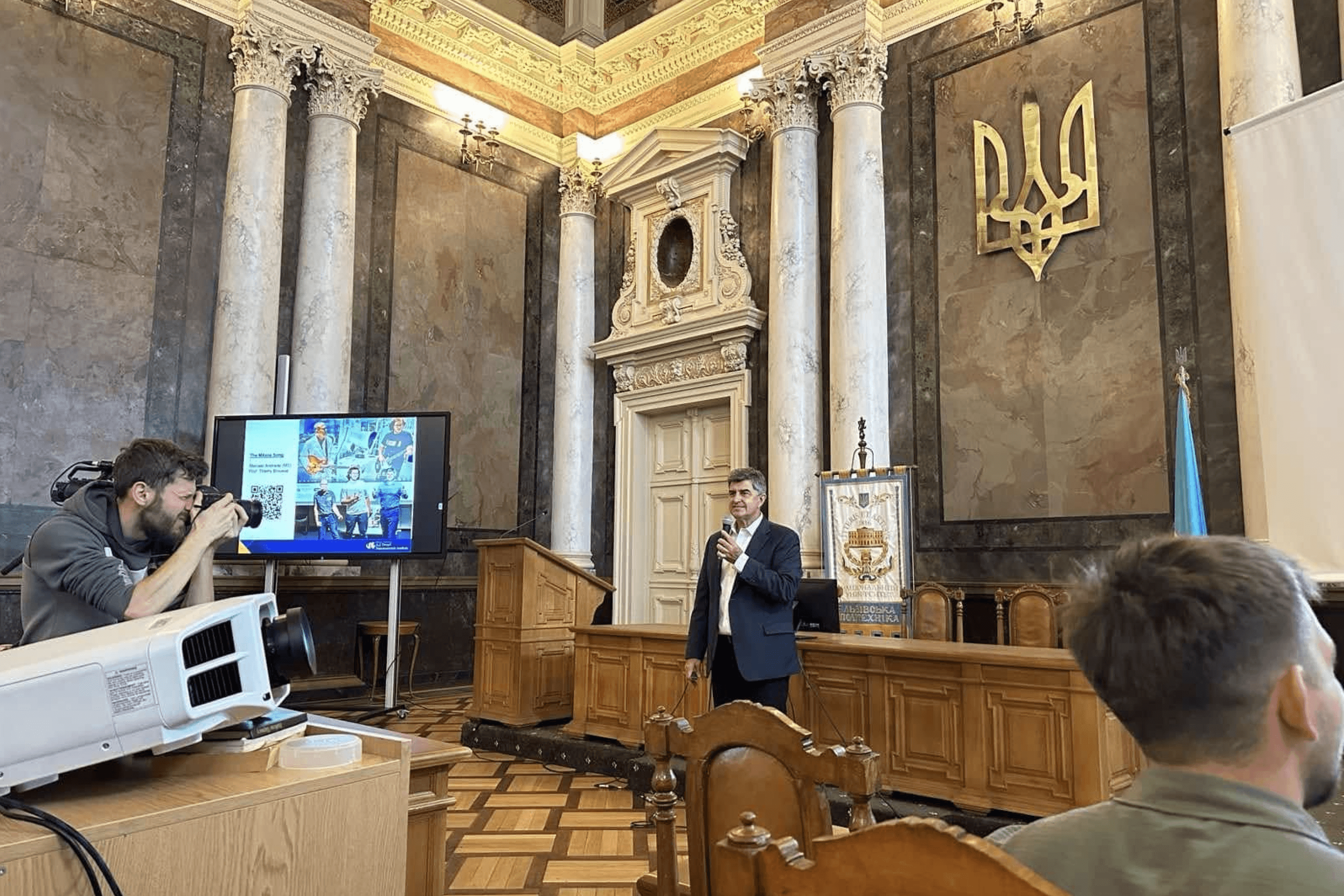 Yury Gogotsi during a lecture on MXenes at Lviv Polytechnic. September 2024.