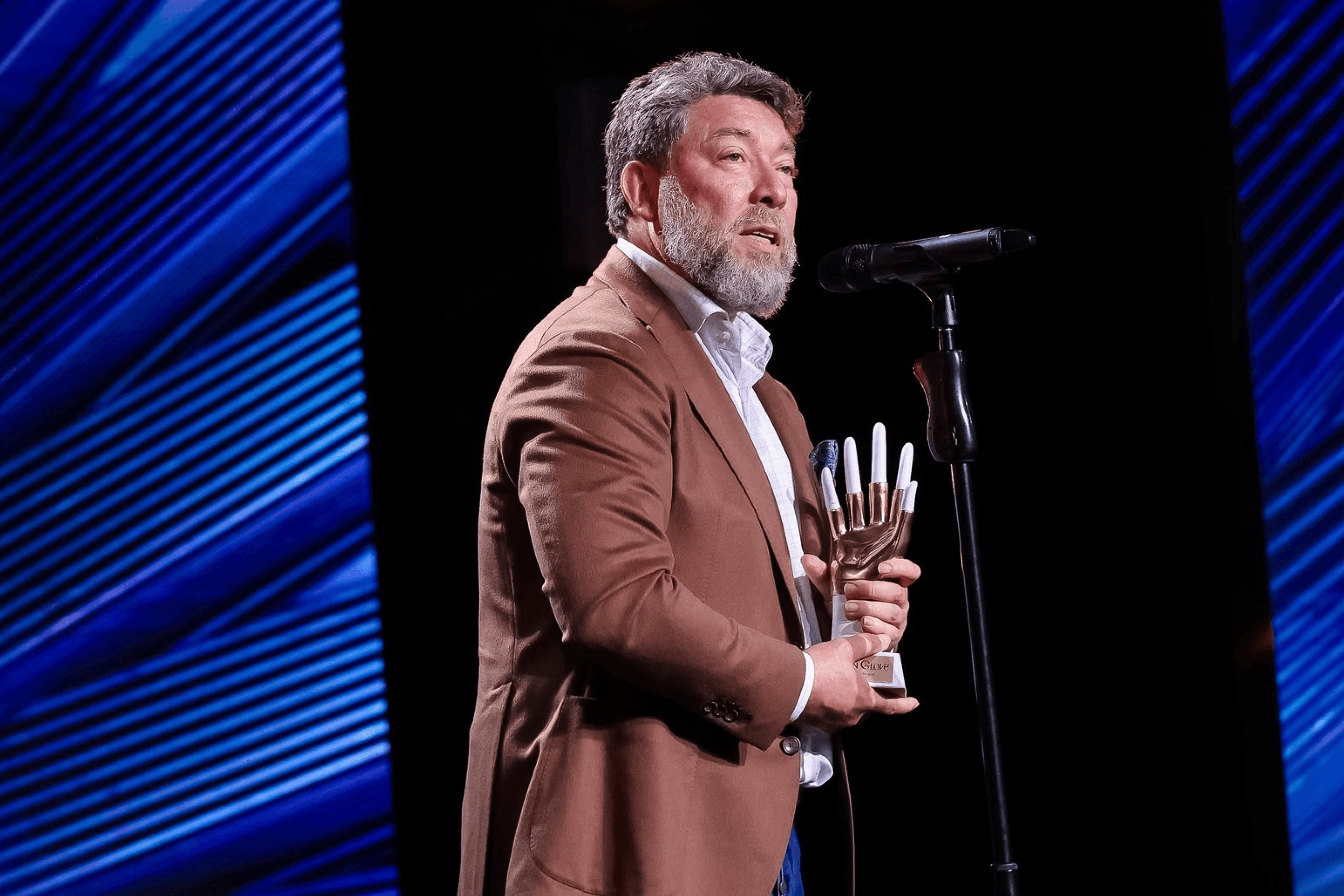 Andriy Zdesenko, the founder and CEO of Biosphere Corporation, received the Golden Glove Award in the Business of the Year category.