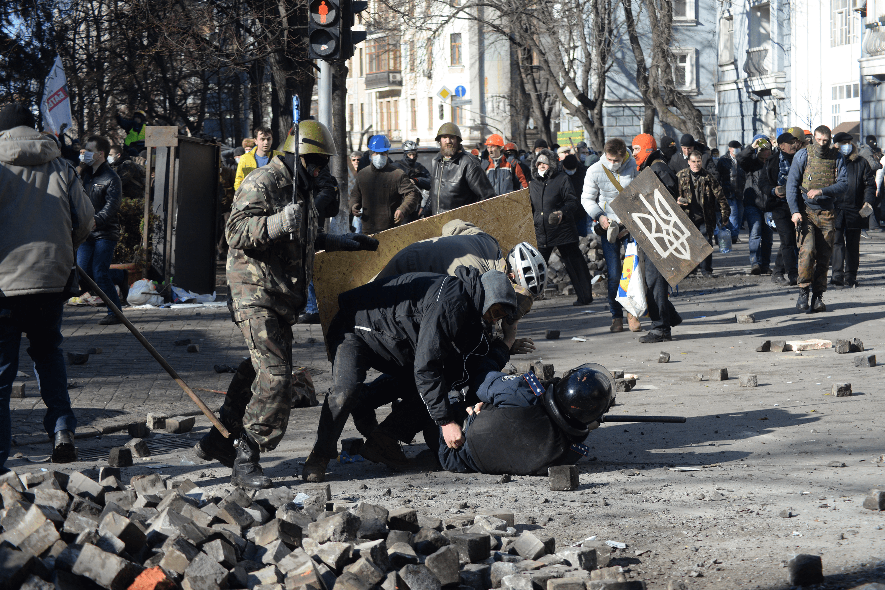 Clashes between protesters and police. Kyiv, February 18, 2014.