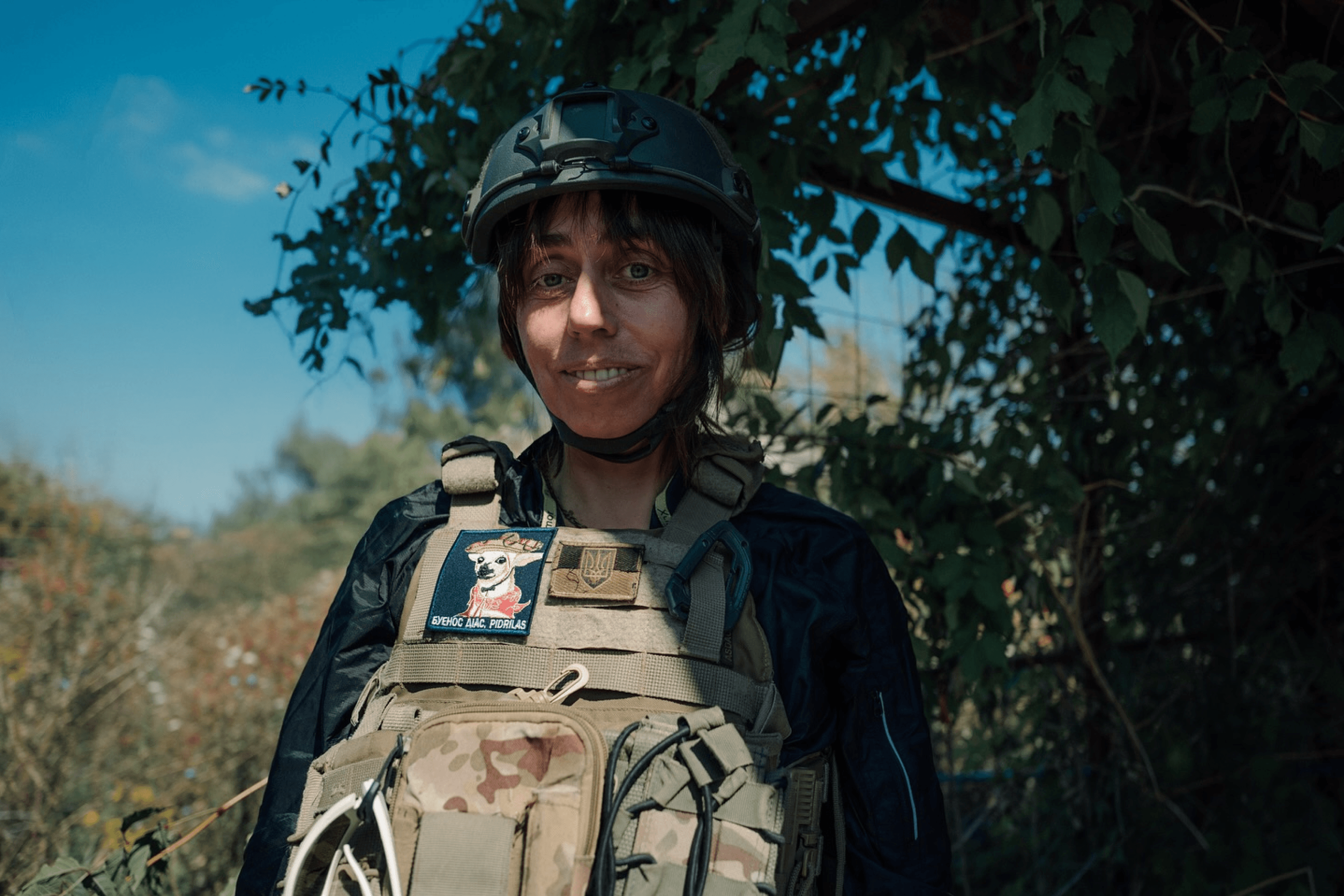Zhanna Kadyrova during a meeting with fighters of the “Khartia” Brigade in Kharkiv Oblast. 2025.