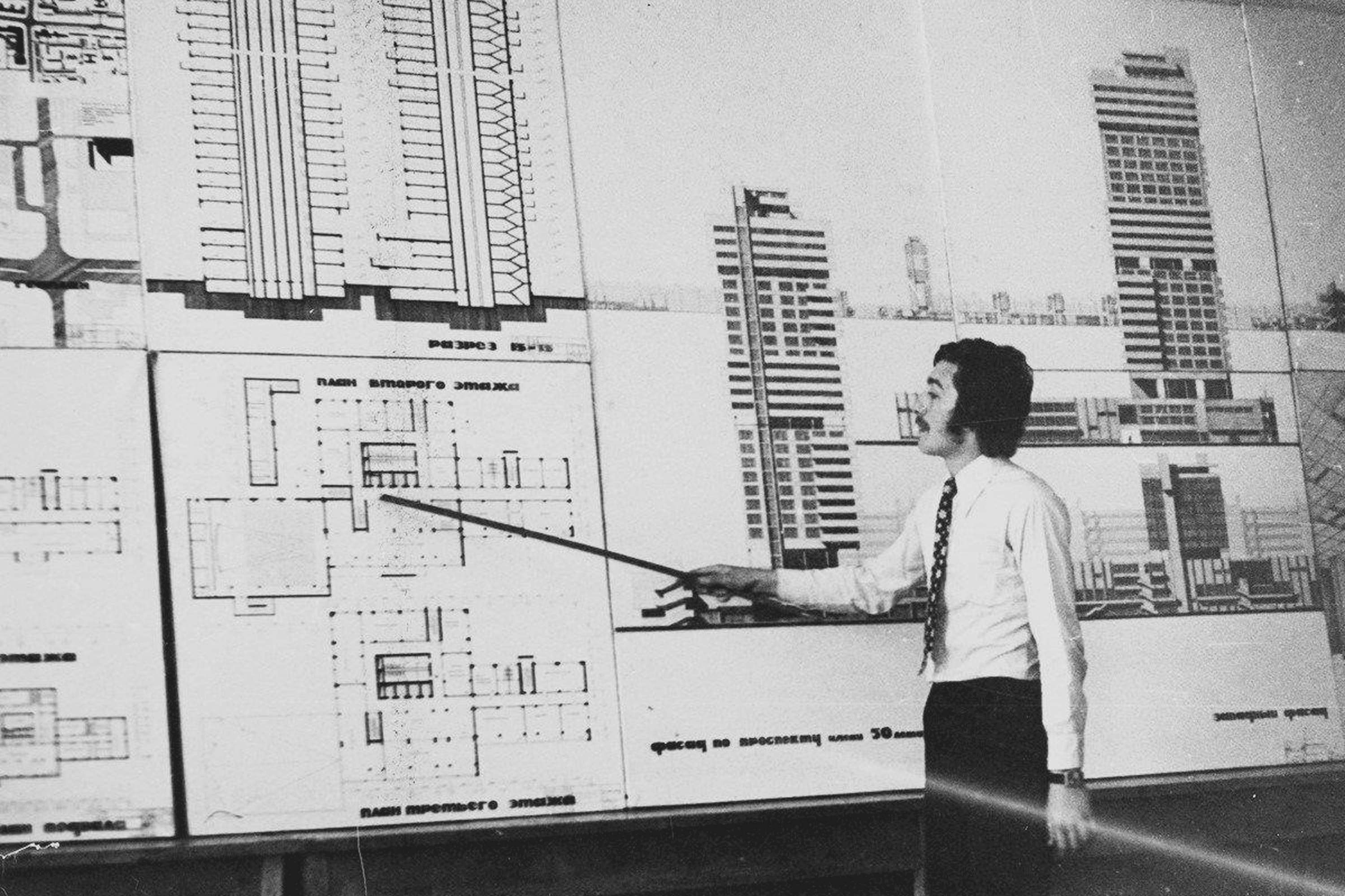 Захист диплому в Харківському інженерно-будівельному інституті. 1975 рік