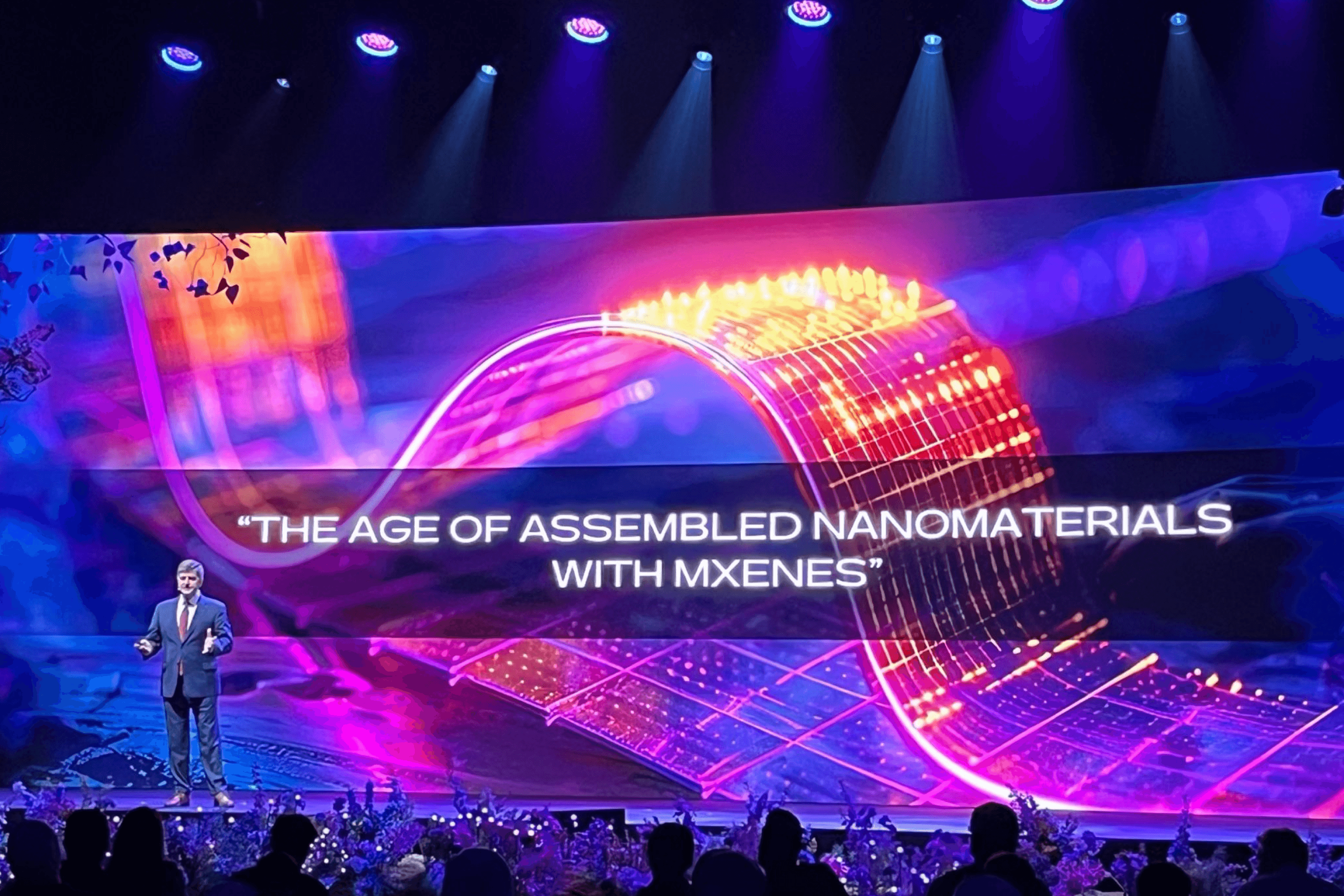 Yury Gogotsi during a presentation at the XPANSE conference in Abu Dhabi. 2024.