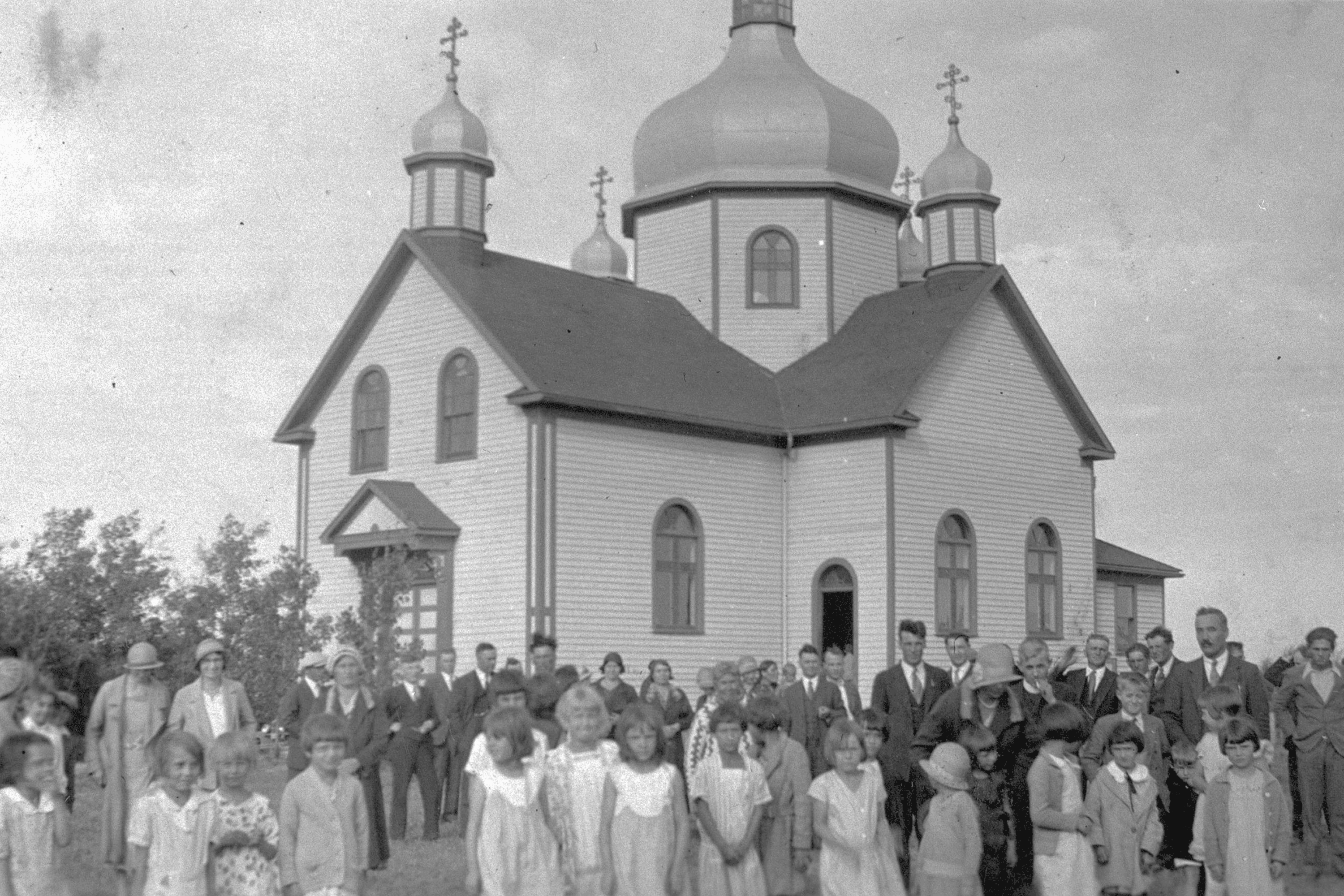 A Ukrainian church and community in the Sich district near Vegreville, Alberta, Canada. 1926.