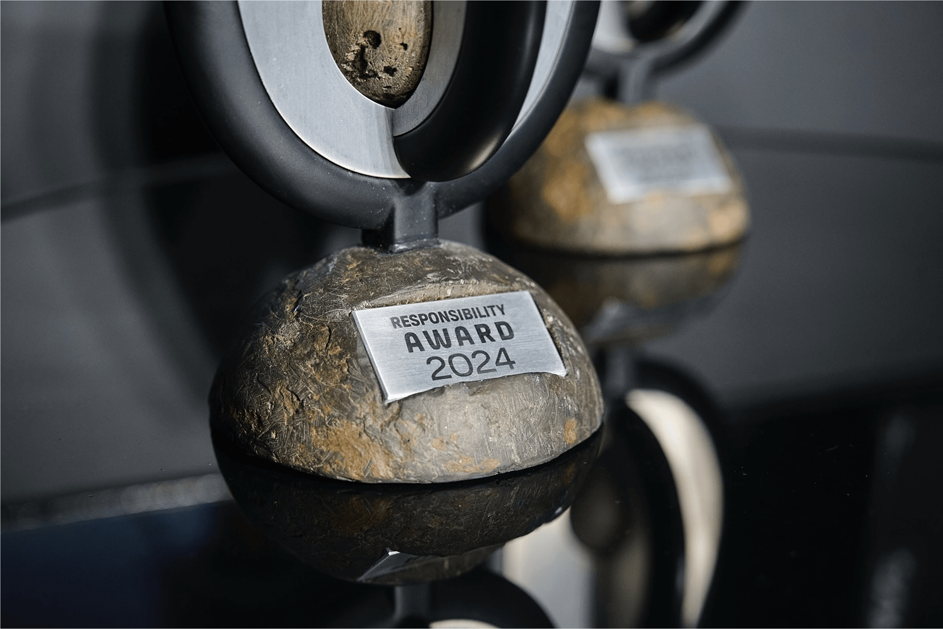 Премія Відповідальності 2024 зібрала лауреатів і команди короткого та довгого списку, окресливши старт подальшої співпраці в межах посткомунікаційного проєкту за підтримки Hawrylyshyn Family Fund.