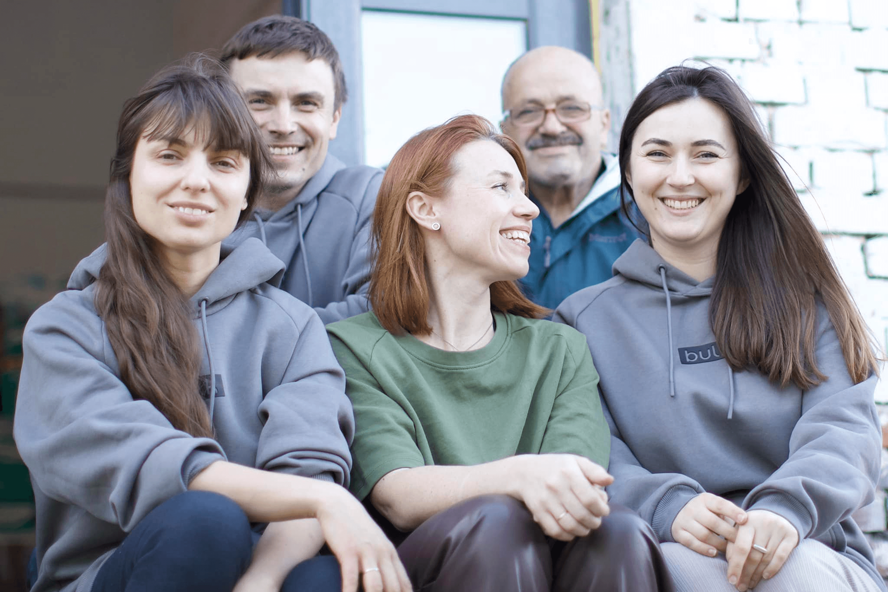 Khrystyna Boyko with the ЗМІN Foundation team. 2022.